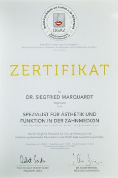 DGÄZ Urkunde Ästhetische Zahnheilkunde 2018